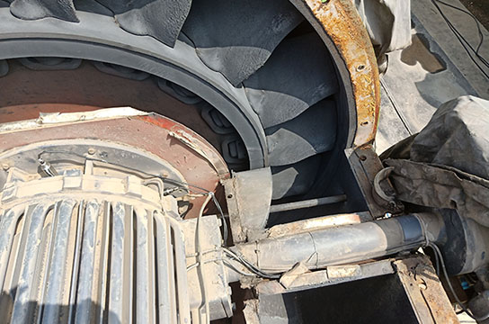 電動機(jī)主要軸承溫度及振動監(jiān)測裝置的傳感器如何安裝